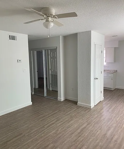 168 N Comet Ave #D1 — Photo 16