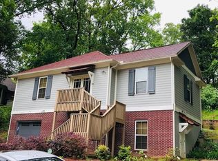 712 Park Dr, Oxford, MS 38655