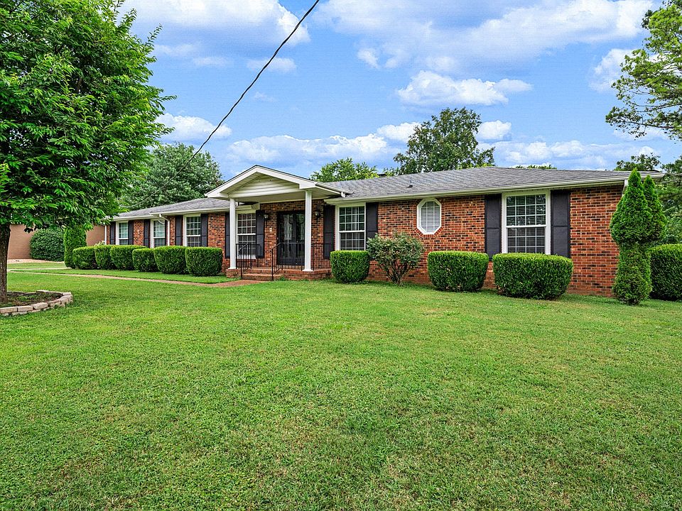 1st image of 195 Berrywood Dr