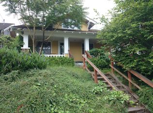 1615 N 46th St, Seattle, WA 98103