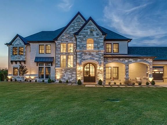 3rd image of 7321 Bright Pl