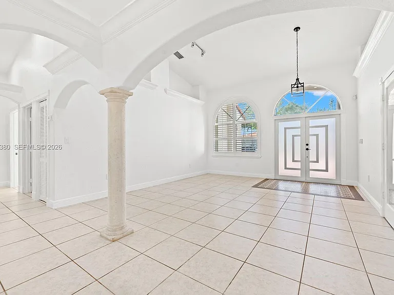 2891 SW 143rd Pl — Photo 4