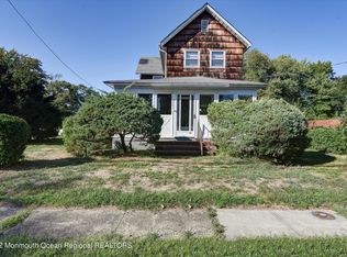 390 Thompson Ave, Middletown, NJ 07748