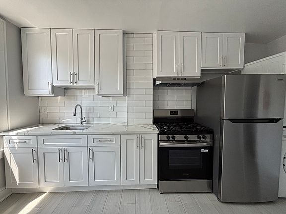 2nd image of 240 E Forest Ave #2