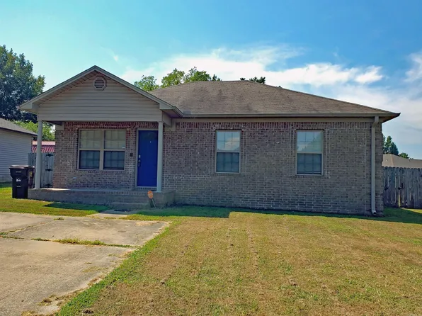 611 Brewer St, Ward, AR 72176
