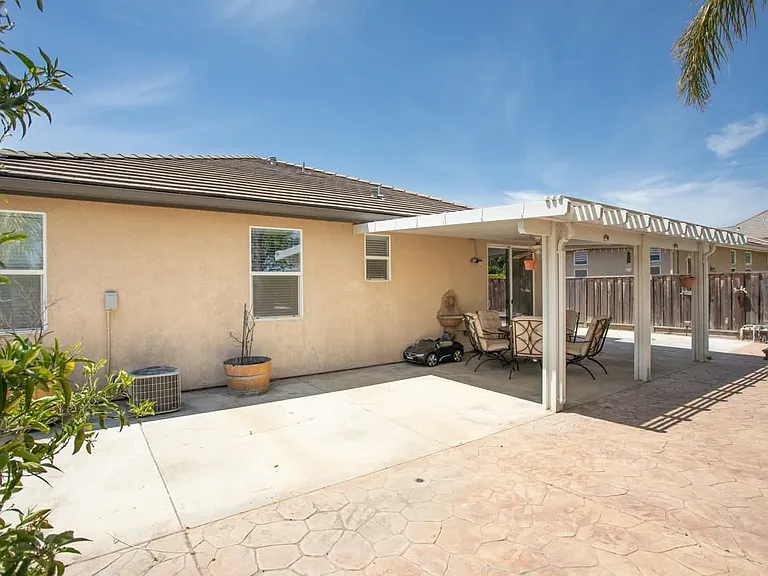 1113 Tori Ct — Photo 20