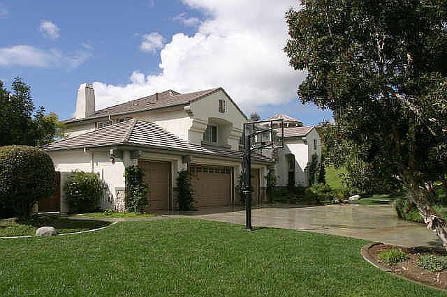 2nd image of 14392 Twin Lakes Ct