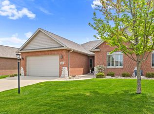 612 Thornridge Dr, Morton, IL