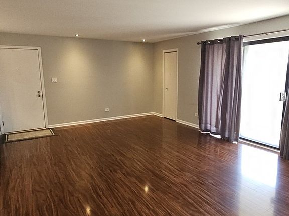 4th image of 10910 S Kilpatrick Ave #3NW