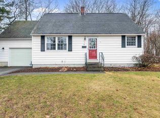 8 Nahma Ave, Essex Junction, VT 05452
