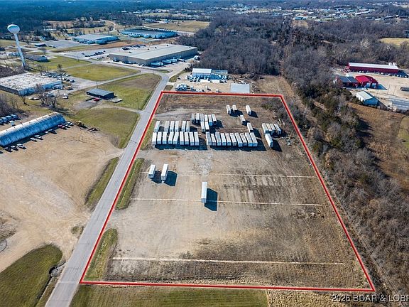 5th image of 101 Industrial Park Dr