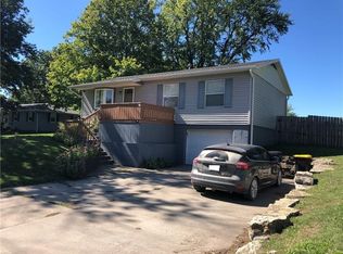 408 S Beech St, Savannah, MO 64485