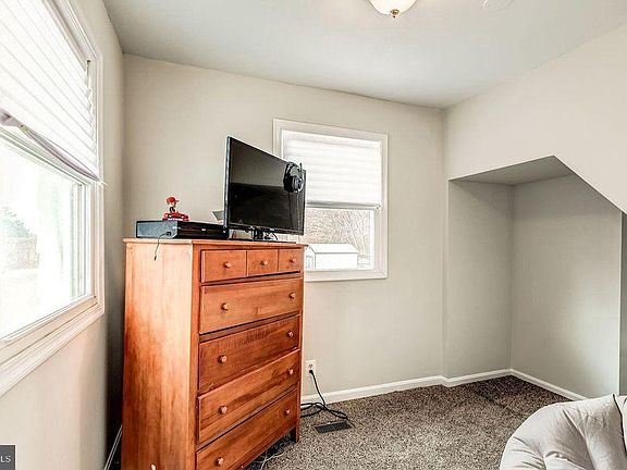 5th image of 12208 Fitzgerald Way