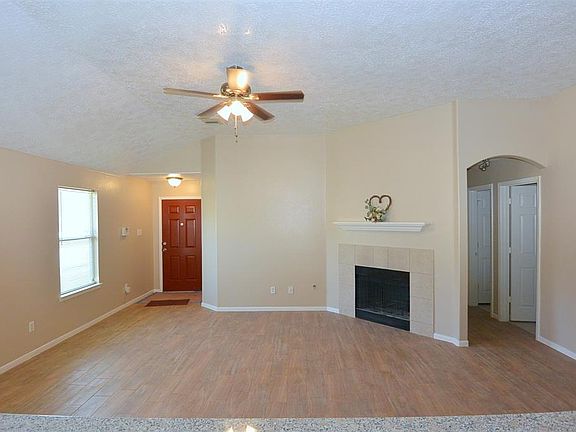 5th image of 21502 Lovis Way