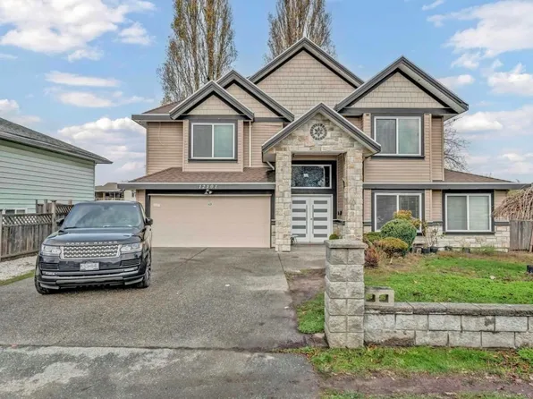 12101 84th Ave, Surrey, BC V3W 3G4