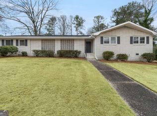 1385 Lucky Ln SW, Mableton, GA 30126