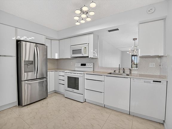 3rd image of 7370 S Oriole Boulevard #802