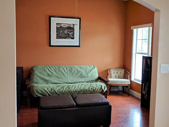 5th image of 1883 Laramie Cir