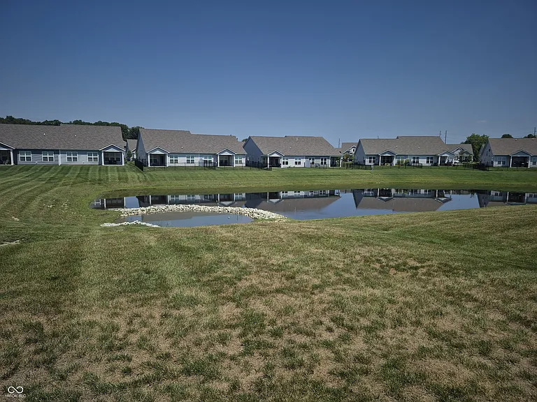 10608 Mangrove Dr — Photo 30