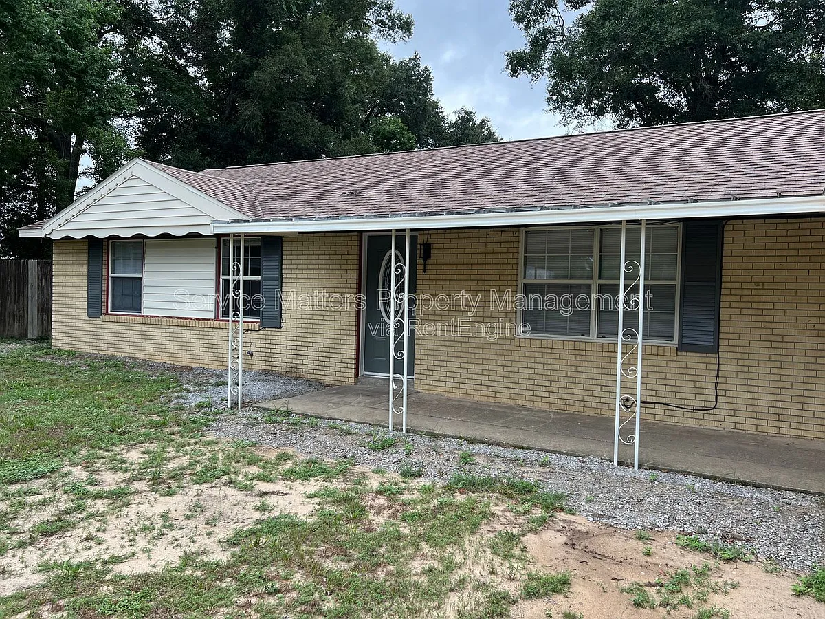 Building Photo - 1003 Space Cir