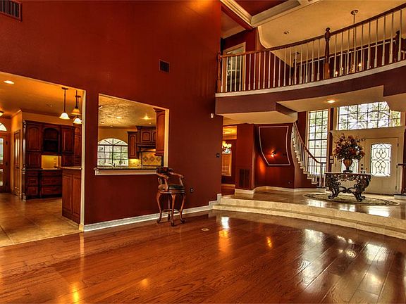 4th image of 13906 Emerald Forest Ct