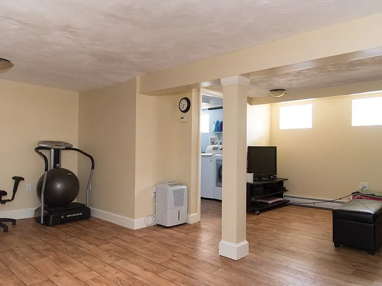 26 Carville Ave — Photo 13