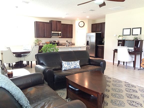 4th image of 197 N Churchill Dr