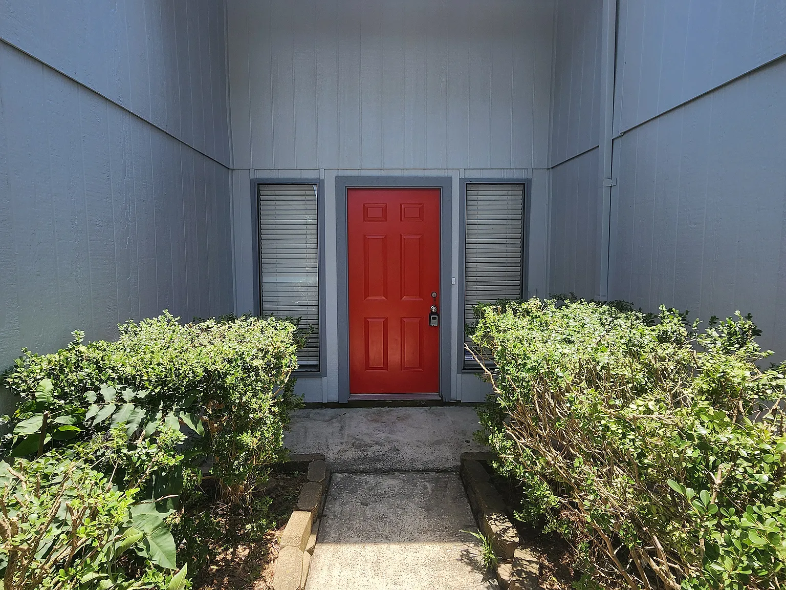 3 bed, 1550 sqft, $1,950 — Photo 2