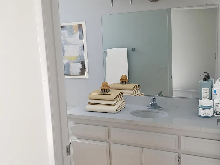 Brookside Apartments — Photo 15