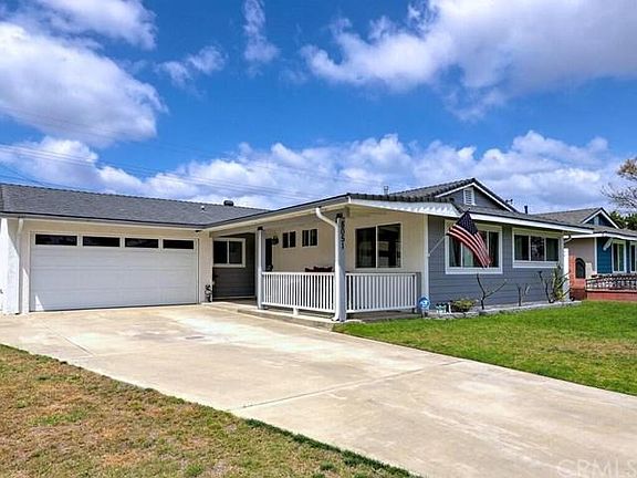 3rd image of 8051 San Hacienda Cir