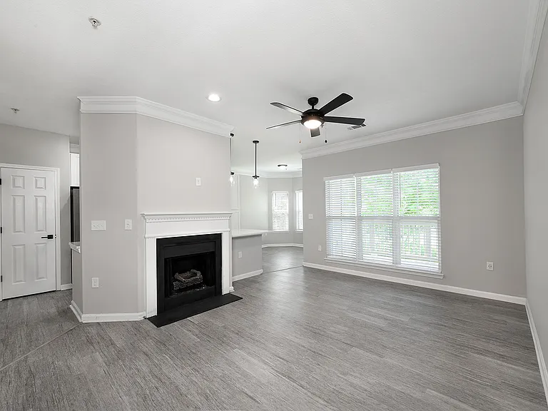 Legacy Ballantyne Apartments — Photo 32