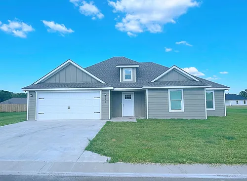 192 Kats Ave Photo 1