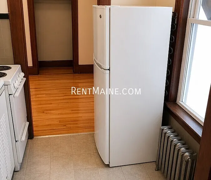 9 Catell St #3 — Photo 5