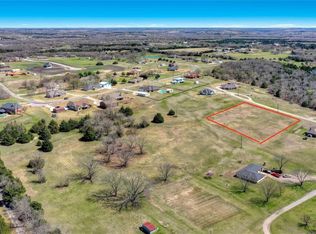 8 Meadow Hill Ln, Sherman, TX 75090