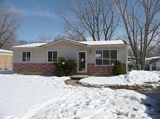 50200 Peggy Ln, Chesterfield, MI 48047