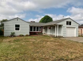 2481 Gardens Ave, Reedsport, OR 97467