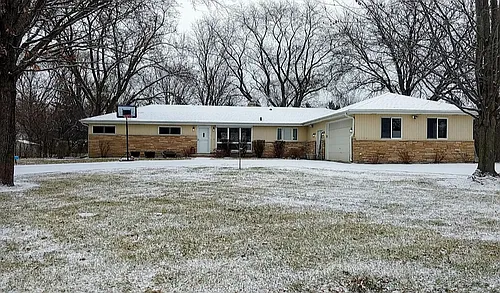 71 Ela Rd Photo 1
