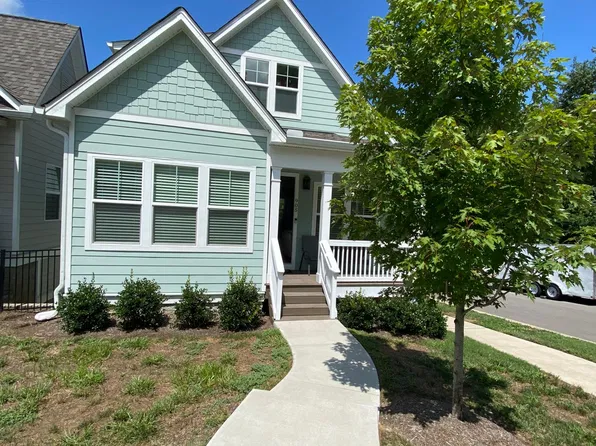 905 Curdwood Blvd, Nashville, TN 37216