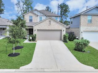 215 Intrepid Trl, Magnolia, TX 77354