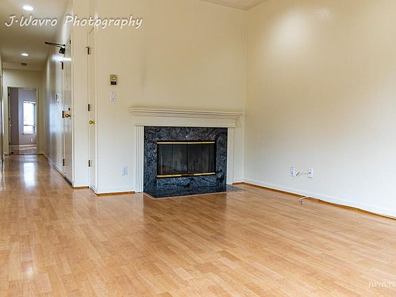 5th image of 885 Masonic Ave #2