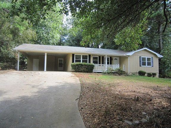 2nd image of 2012 N Oak Dr