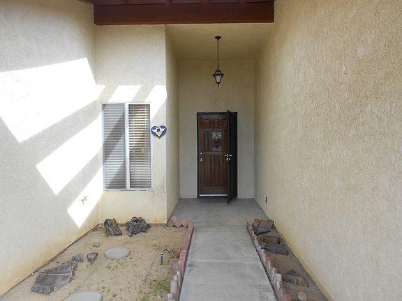 3rd image of 13981 Brentwood Dr