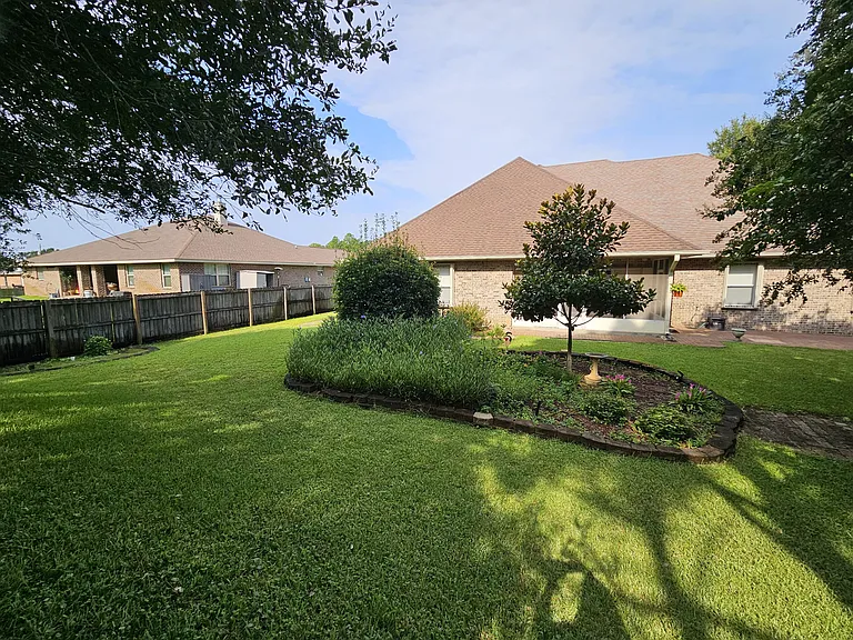 1866 Sunrise Dr — Photo 41