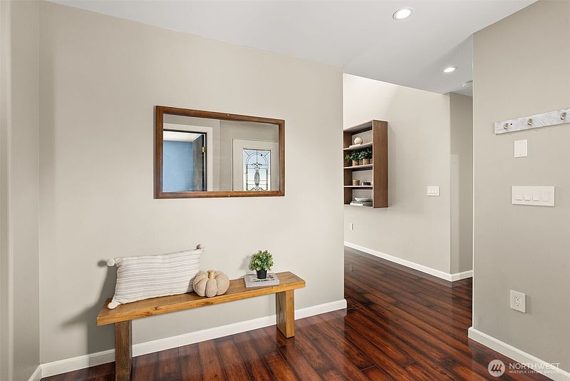 5th image of 1715 Ham Hill Road