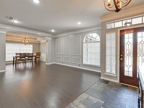 4th image of 10419 Millridge North Dr