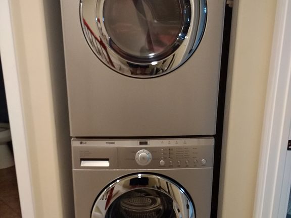 Full-size washer & Dryer