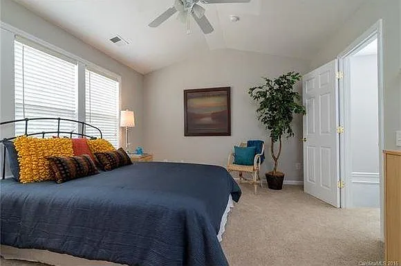 upstairs bedroom 1 with en-suite and walk-in closet