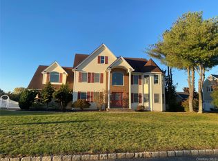 1 Pal Court, Shoreham, NY 11786