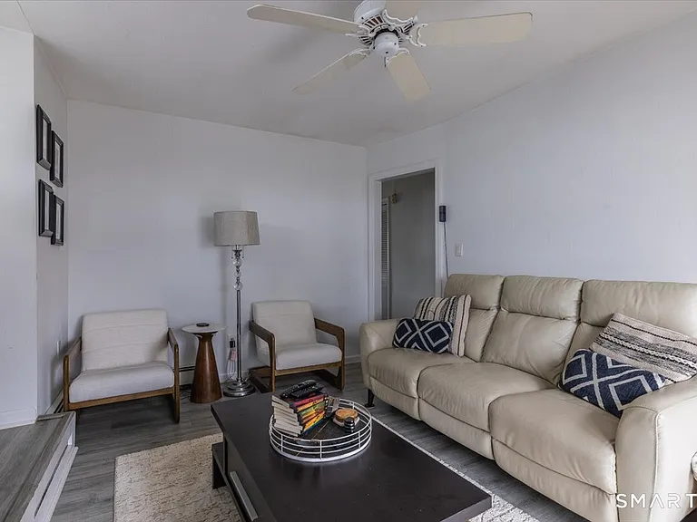 56 Linden St — Photo 11