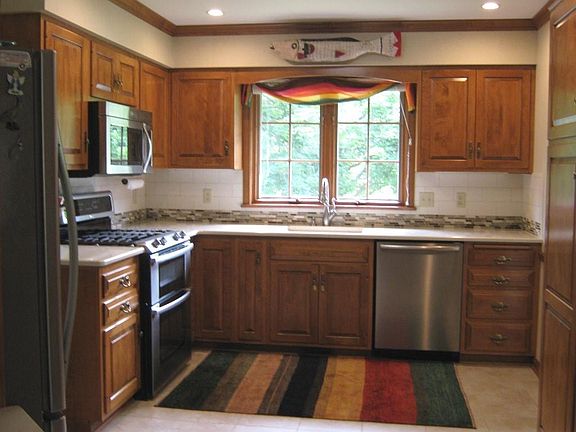 3rd image of 3260 Georgian Ct
